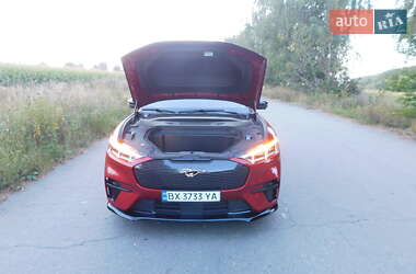 Позашляховик / Кросовер Ford Mustang Mach-E 2022 в 