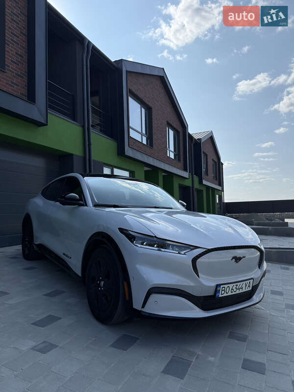 Позашляховик / Кросовер Ford Mustang Mach-E 2022 в Тернополі фото 9 Позашляховик / Кросовер Ford Mustang Mach-E 2022 в Тернополі