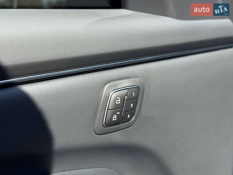 Внедорожник / Кроссовер Ford Mustang Mach-E 2024 в Кривом Роге фото 80 Внедорожник / Кроссовер Ford Mustang Mach-E 2024 в Кривом Роге