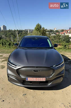 Позашляховик / Кросовер Ford Mustang Mach-E 2023 в 