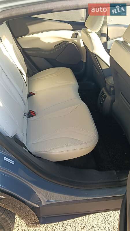 Внедорожник / Кроссовер Ford Mustang Mach-E 2023 в Запорожье