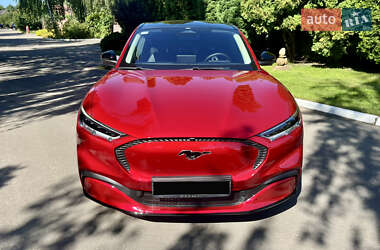 Позашляховик / Кросовер Ford Mustang Mach-E 2022 в  фото 6 Позашляховик / Кросовер Ford Mustang Mach-E 2022 в
