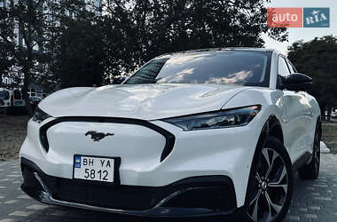 Внедорожник / Кроссовер Ford Mustang Mach-E 2021 в 