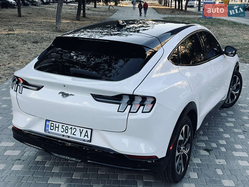 Позашляховик / Кросовер Ford Mustang Mach-E 2021 в Одесі