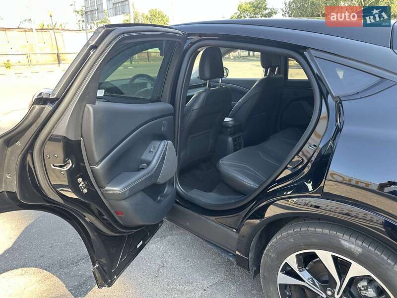 Позашляховик / Кросовер Ford Mustang Mach-E 2023 в Одесі фото 9 Позашляховик / Кросовер Ford Mustang Mach-E 2023 в Одесі