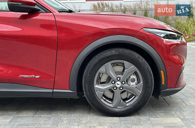 Внедорожник / Кроссовер Ford Mustang Mach-E 2022 в 