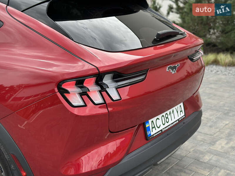 Позашляховик / Кросовер Ford Mustang Mach-E 2022 в Луцьку