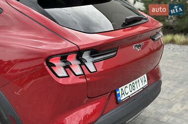 Внедорожник / Кроссовер Ford Mustang Mach-E 2022 в 