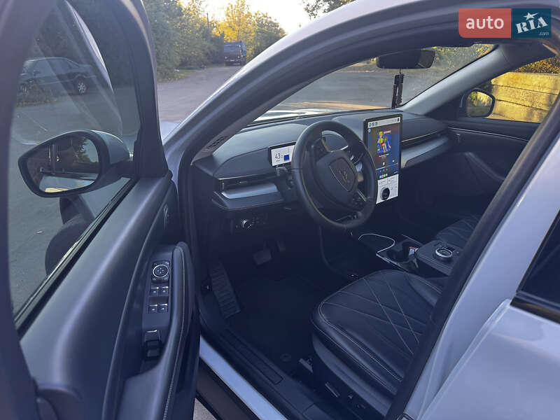 Позашляховик / Кросовер Ford Mustang Mach-E 2021 в Вінниці