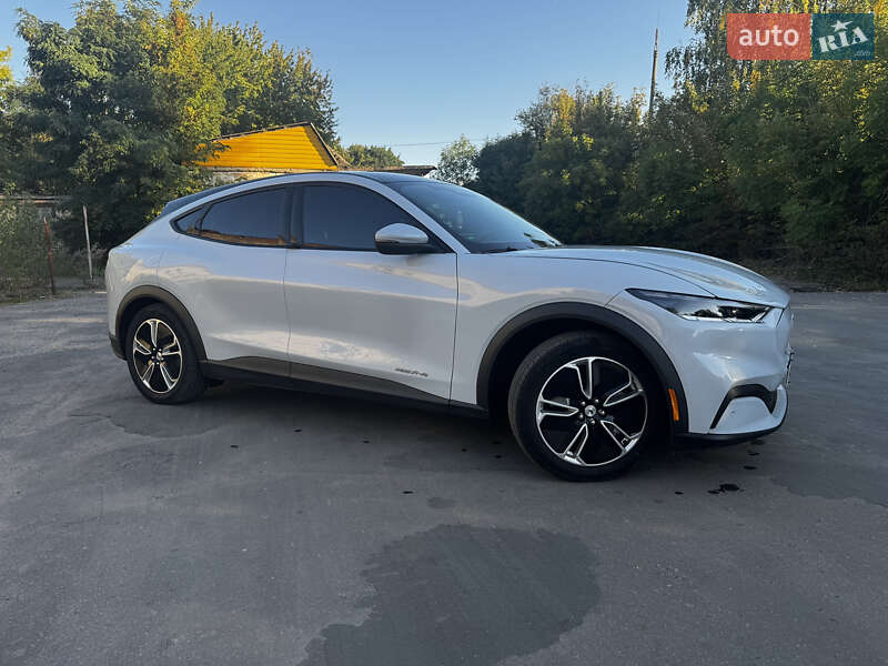 Позашляховик / Кросовер Ford Mustang Mach-E 2021 в Вінниці