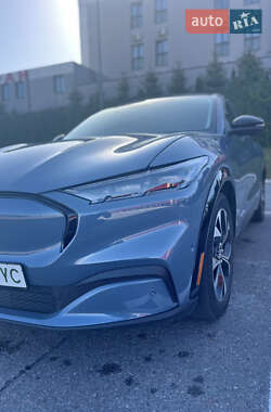 Позашляховик / Кросовер Ford Mustang Mach-E 2023 в 