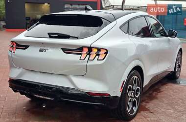 Внедорожник / Кроссовер Ford Mustang Mach-E 2022 в 