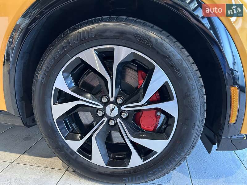 Внедорожник / Кроссовер Ford Mustang Mach-E 2023 в Днепре
