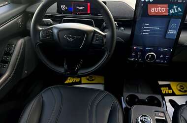 Внедорожник / Кроссовер Ford Mustang Mach-E 2022 в 