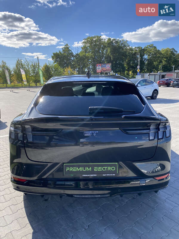 Позашляховик / Кросовер Ford Mustang Mach-E 2021 в Києві