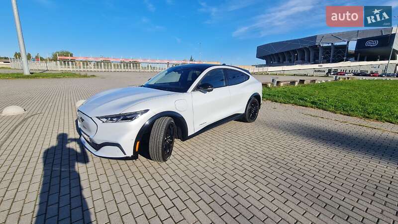 Позашляховик / Кросовер Ford Mustang Mach-E 2023 в Львові