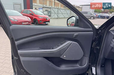 Позашляховик / Кросовер Ford Mustang Mach-E 2023 в 