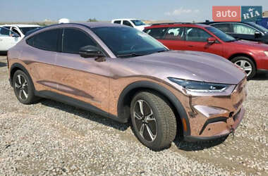 Внедорожник / Кроссовер Ford Mustang Mach-E 2022 в 