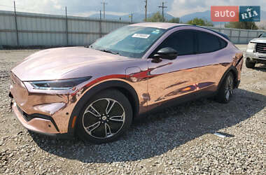 Внедорожник / Кроссовер Ford Mustang Mach-E 2022 в 