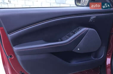 Позашляховик / Кросовер Ford Mustang Mach-E 2021 в 