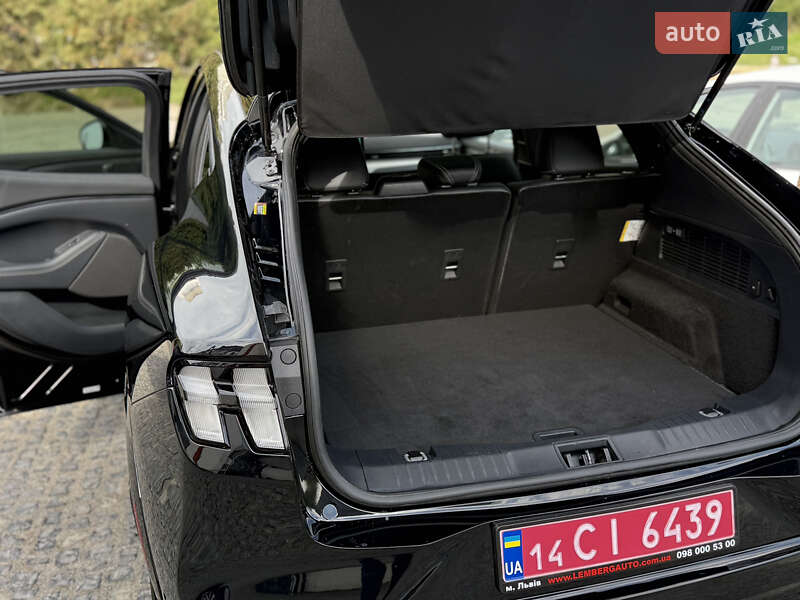 Внедорожник / Кроссовер Ford Mustang Mach-E 2023 в Львове