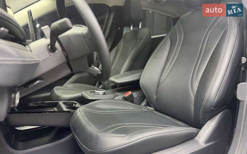 Позашляховик / Кросовер Ford Mustang Mach-E 2024 в Чернівцях
