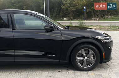 Позашляховик / Кросовер Ford Mustang Mach-E 2023 в 