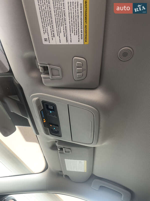 Позашляховик / Кросовер Ford Mustang Mach-E 2023 в Львові фото 47 Позашляховик / Кросовер Ford Mustang Mach-E 2023 в Львові