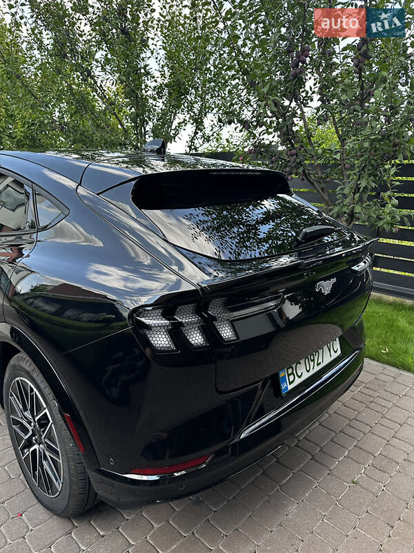 Внедорожник / Кроссовер Ford Mustang Mach-E 2024 в Львове