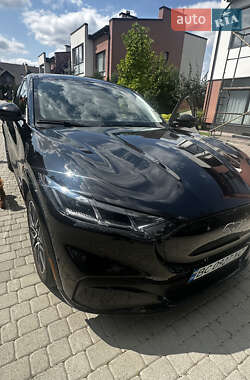 Позашляховик / Кросовер Ford Mustang Mach-E 2024 в 