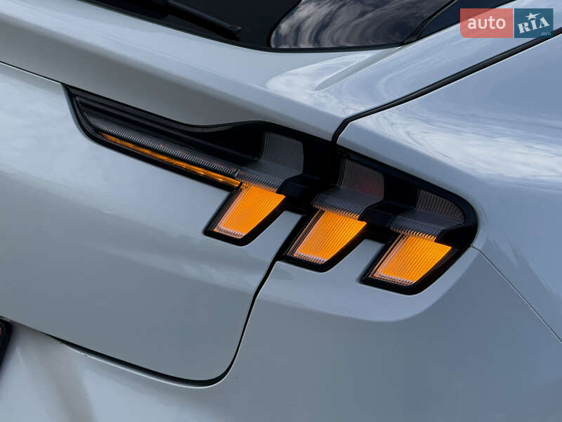 Позашляховик / Кросовер Ford Mustang Mach-E 2022 в Дрогобичі