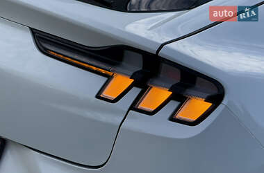 Позашляховик / Кросовер Ford Mustang Mach-E 2022 в 