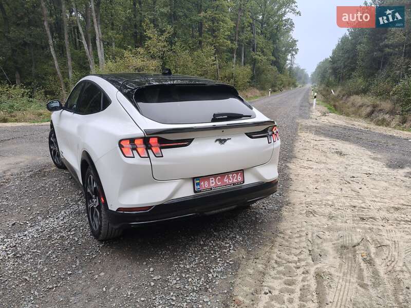 Внедорожник / Кроссовер Ford Mustang Mach-E 2021 в Луцке