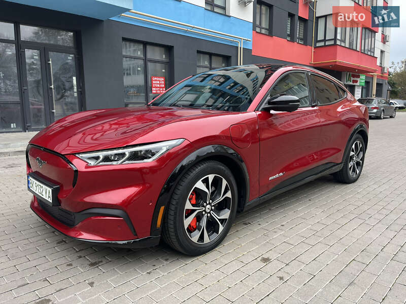 Позашляховик / Кросовер Ford Mustang Mach-E 2021 в Мукачевому