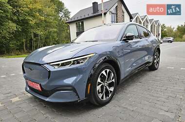 Позашляховик / Кросовер Ford Mustang Mach-E 2023 в 