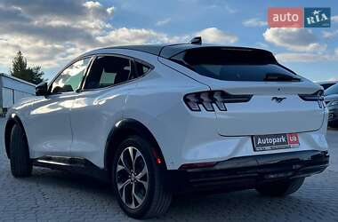 Внедорожник / Кроссовер Ford Mustang Mach-E 2020 в 