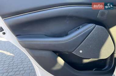 Внедорожник / Кроссовер Ford Mustang Mach-E 2020 в 