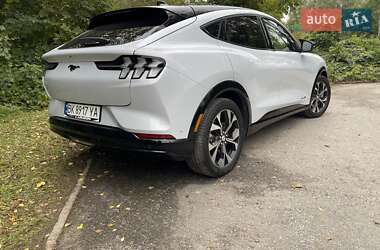 Внедорожник / Кроссовер Ford Mustang Mach-E 2023 в 