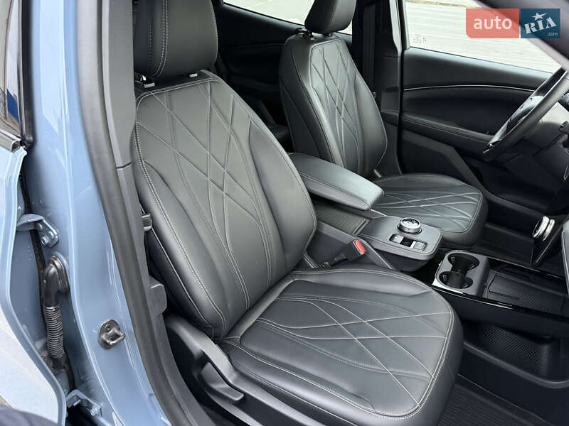 Внедорожник / Кроссовер Ford Mustang Mach-E 2023 в Тернополе