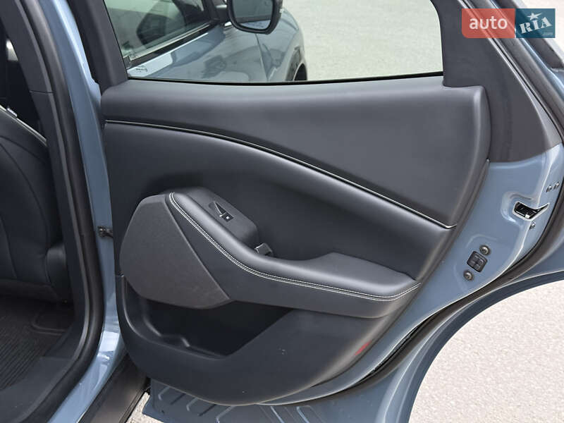 Внедорожник / Кроссовер Ford Mustang Mach-E 2023 в Тернополе