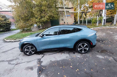 Позашляховик / Кросовер Ford Mustang Mach-E 2023 в 