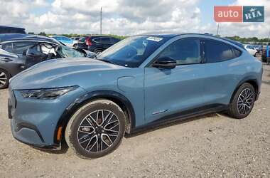 Позашляховик / Кросовер Ford Mustang Mach-E 2024 в 