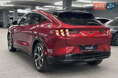Внедорожник / Кроссовер Ford Mustang Mach-E 2023 в 