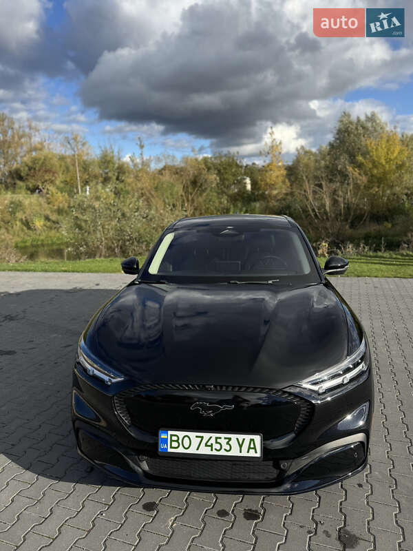 Внедорожник / Кроссовер Ford Mustang Mach-E 2021 в Тернополе