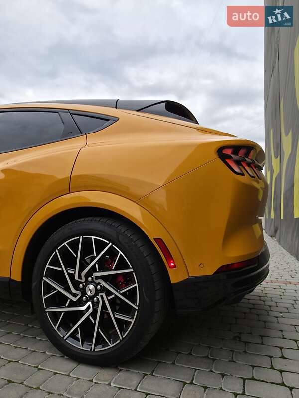Позашляховик / Кросовер Ford Mustang Mach-E 2021 в Івано-Франківську фото 3 Позашляховик / Кросовер Ford Mustang Mach-E 2021 в Івано-Франківську