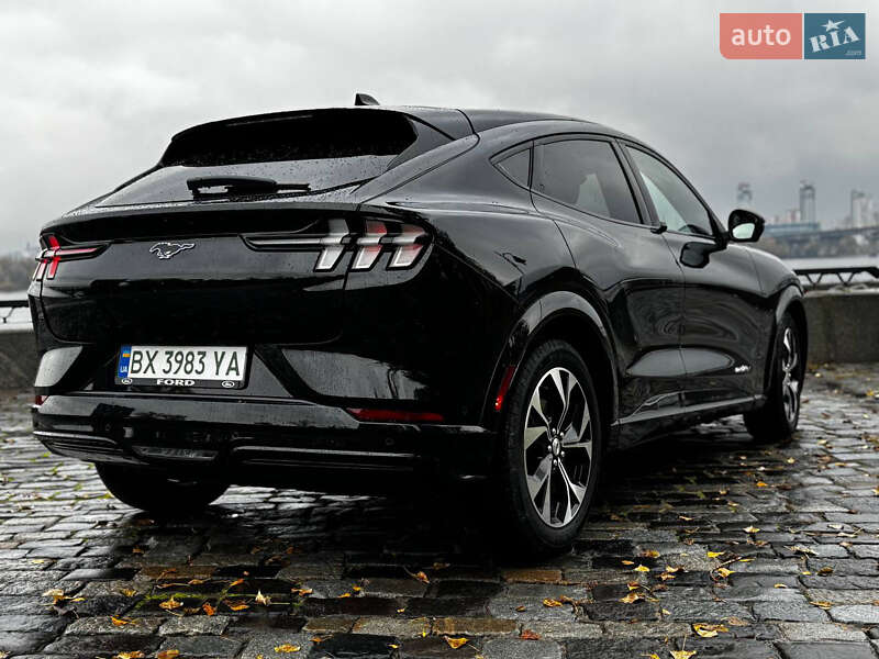 Позашляховик / Кросовер Ford Mustang Mach-E 2023 в Києві
