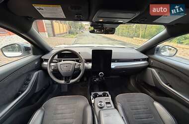 Позашляховик / Кросовер Ford Mustang Mach-E 2021 в 