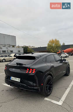 Позашляховик / Кросовер Ford Mustang Mach-E 2021 в  фото 5 Позашляховик / Кросовер Ford Mustang Mach-E 2021 в