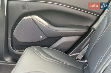 Внедорожник / Кроссовер Ford Mustang Mach-E 2022 в 