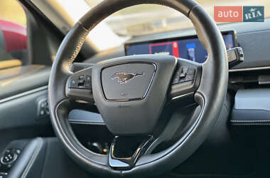 Позашляховик / Кросовер Ford Mustang Mach-E 2021 в  фото 34 Позашляховик / Кросовер Ford Mustang Mach-E 2021 в